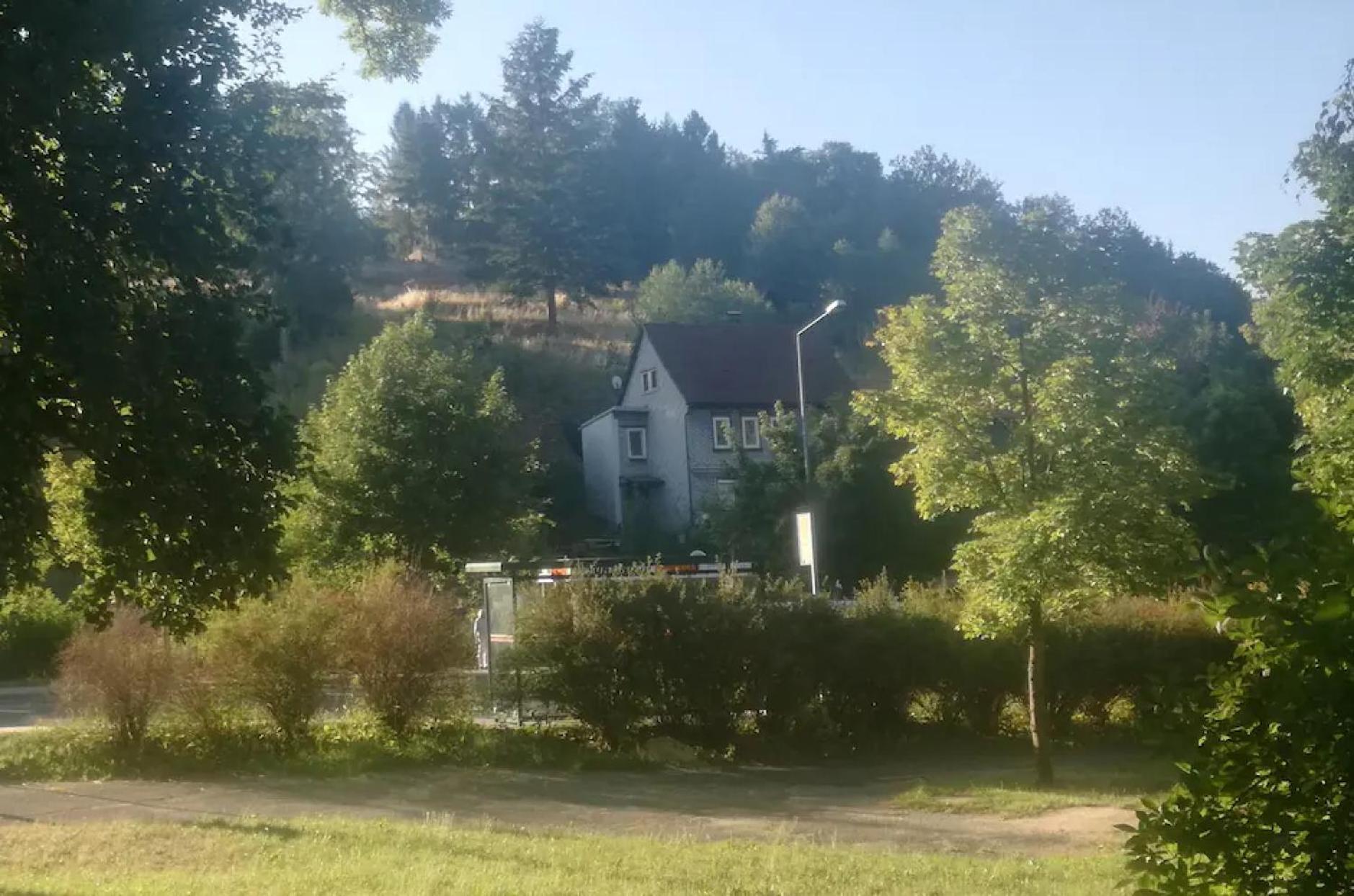Suhl - Ihre Erholsame Arbeiterwohnung In Zentrumnaehe Exteriör bild
