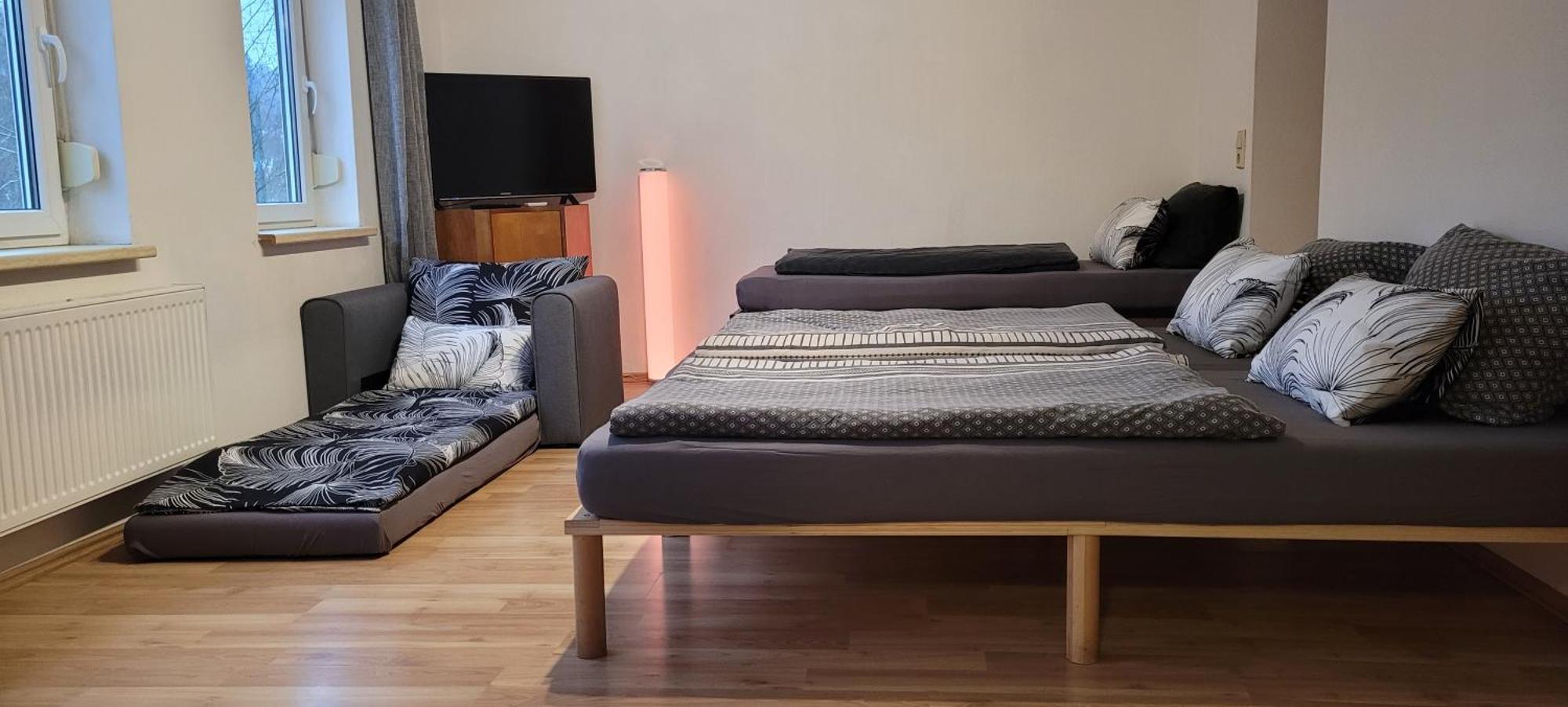 Suhl - Ihre Erholsame Arbeiterwohnung In Zentrumnaehe Exteriör bild